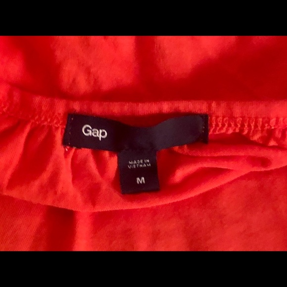 NWOT- Gap top with pom-pom fringe sleeves - Picture 3 of 4